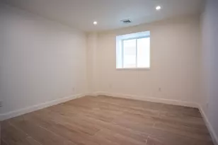 491 E 6th St, Boston, MA 02127 - Photo 14
