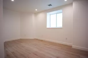 491 E 6th St, Boston, MA 02127 - Photo 16