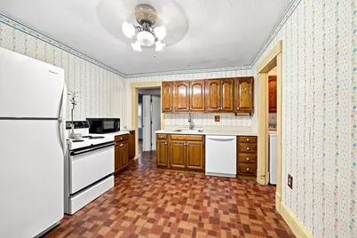 79-81 Garden St, West Springfield, MA 01089 - Photo 6
