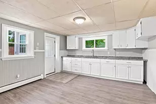 98 Kenberma Rd, Worcester, MA 01604 - Photo 26