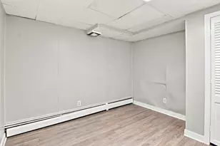98 Kenberma Rd, Worcester, MA 01604 - Photo 34