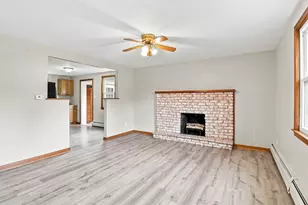 98 Kenberma Rd, Worcester, MA 01604 - Photo 4