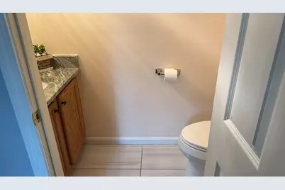 1 Clegg St, Worcester, MA 01603 - Photo 12