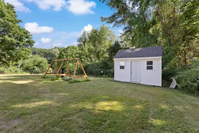 129 Pleasant Valley St, Methuen, MA 01844 - Photo 36