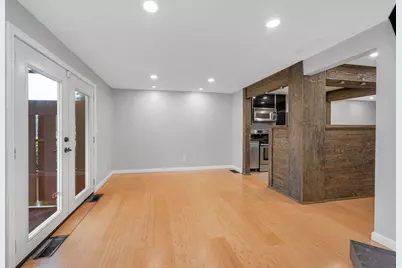 1541 Middlesex St #28, Lowell, MA 01851 - Photo 18