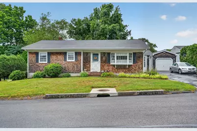 1025 Cherokee St, New Bedford, MA 02745 - Photo 1