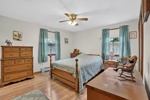 1025 Cherokee St, New Bedford, MA 02745 - Photo 12