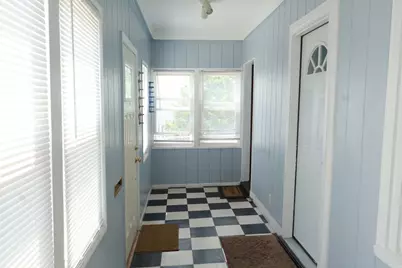 31-33 Stow Road, Boston, MA 02126 - Photo 4