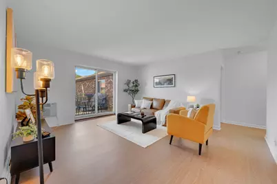 35 Westgate Rd #6, Boston, MA 02467 - Photo 4