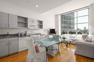 360 Newbury St, Boston, MA 02115 - Photo 12