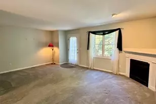 13 Waltham Dr, Plainville, MA 02762 - Photo 14