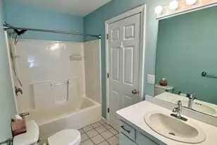 13 Waltham Dr, Plainville, MA 02762 - Photo 18