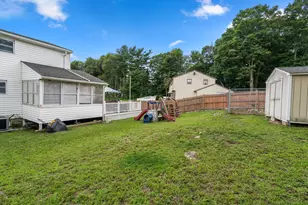 17 Louis Ln, Randolph, MA 02368 - Photo 18