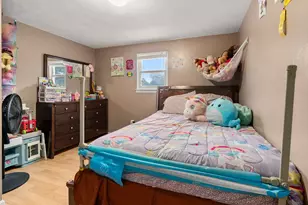 17 Louis Ln, Randolph, MA 02368 - Photo 12