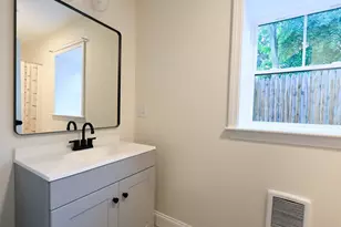 173 Westford St, Lowell, MA 01851 - Photo 36