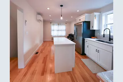 173 Westford St, Lowell, MA 01851 - Photo 10