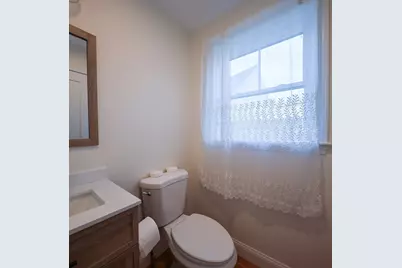 173 Westford St, Lowell, MA 01851 - Photo 20
