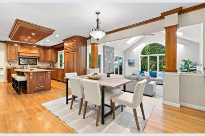 4 Webster Cir, Sudbury, MA 01776 - Photo 2