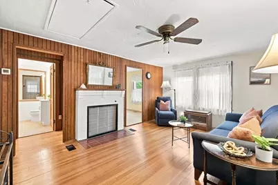 30 Bay Street, Wareham, MA 02532 - Photo 10