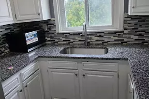 42 Mott, Fall River, MA 02721 - Photo 2