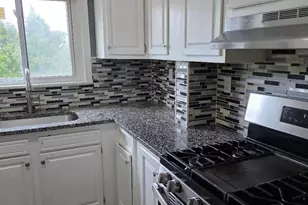 42 Mott, Fall River, MA 02721 - Photo 2