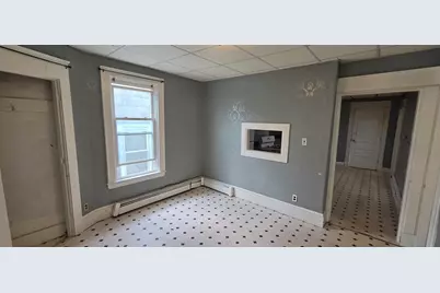 190 Bennington, Boston, MA 02128 - Photo 4