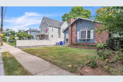 12 Clifford St, Boston, MA 02136 - Photo 2