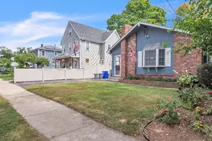 12 Clifford St, Boston, MA 02136 - Photo 2