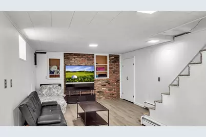 12 Clifford St, Boston, MA 02136 - Photo 20