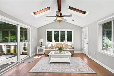 46 Hoover Road, Walpole, MA 02081 - Photo 8