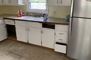 132 Fruit St, Mansfield, MA 02048 - Photo 2