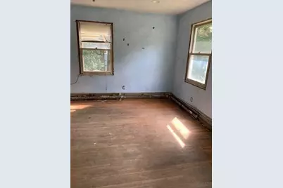 132 Fruit St, Mansfield, MA 02048 - Photo 8
