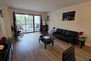 875 John Fitch Hwy, Fitchburg, MA 01420 - Photo 10