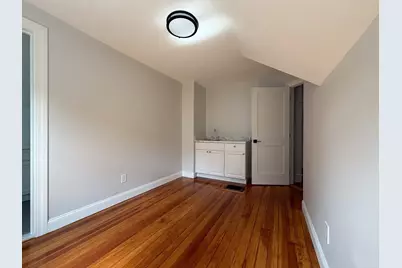 16 Willow Ave #3, Somerville, MA 02144 - Photo 6