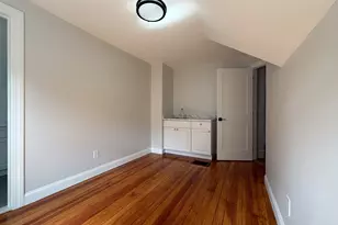 16 Willow Ave, Somerville, MA 02144 - Photo 6