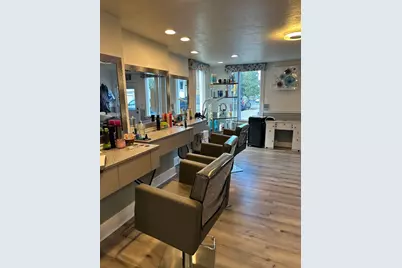 66 Dartmouth St, New Bedford, MA 02740 - Photo 6