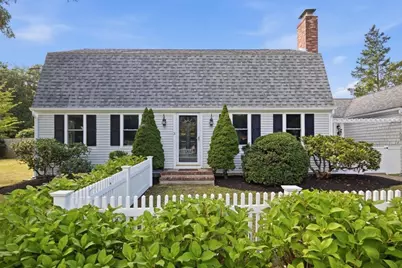 3 Thoreau Dr, Barnstable, MA 02632 - Photo 2