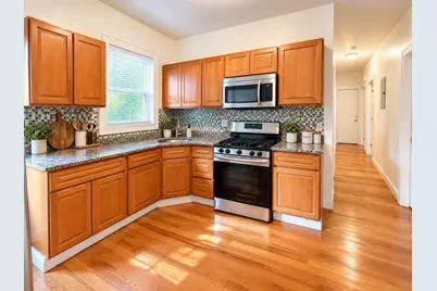 13 Hendry St #3, Boston, MA 02122 - Photo 4