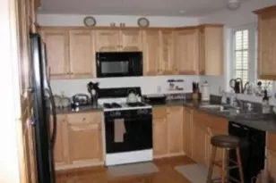 1438 Hyde Park Ave, Boston, MA 02136 - Photo 16