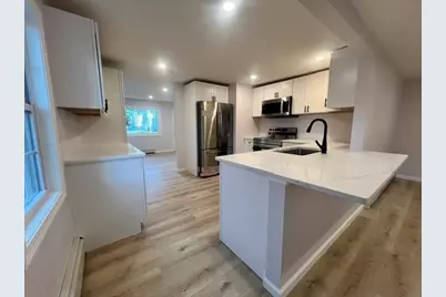 27 Dubois St, Springfield, MA 01151 - Photo 8