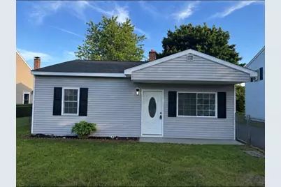 27 Dubois St, Springfield, MA 01151 - Photo 1