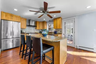 255 Worthen Rd E, Lexington, MA 02421 - Photo 8