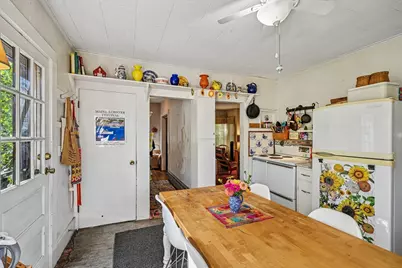 21 Elm St, Maynard, MA 01754 - Photo 8