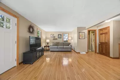 11 Rustic Drive, Northborough, MA 01532 - Photo 4