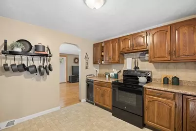 11 Rustic Drive, Northborough, MA 01532 - Photo 12
