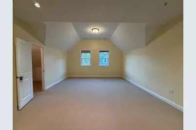 38 Courtyard Pl #38, Lexington, MA 02420 - Photo 10
