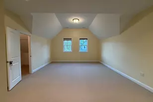 38 Courtyard Pl, Lexington, MA 02420 - Photo 10