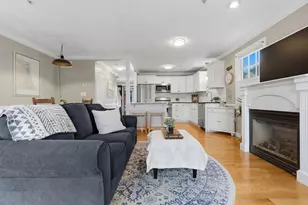 16 Ship St, Newburyport, MA 01950 - Photo 12