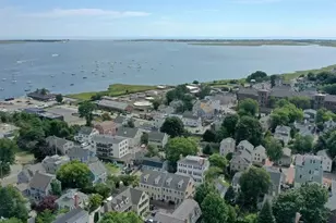 16 Ship St, Newburyport, MA 01950 - Photo 36