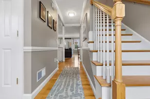 16 Ship St, Newburyport, MA 01950 - Photo 2